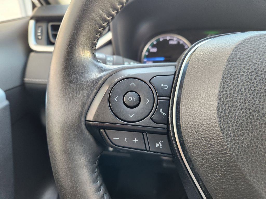 2020 Toyota RAV4 Hybrid XLE White at Community Toyota