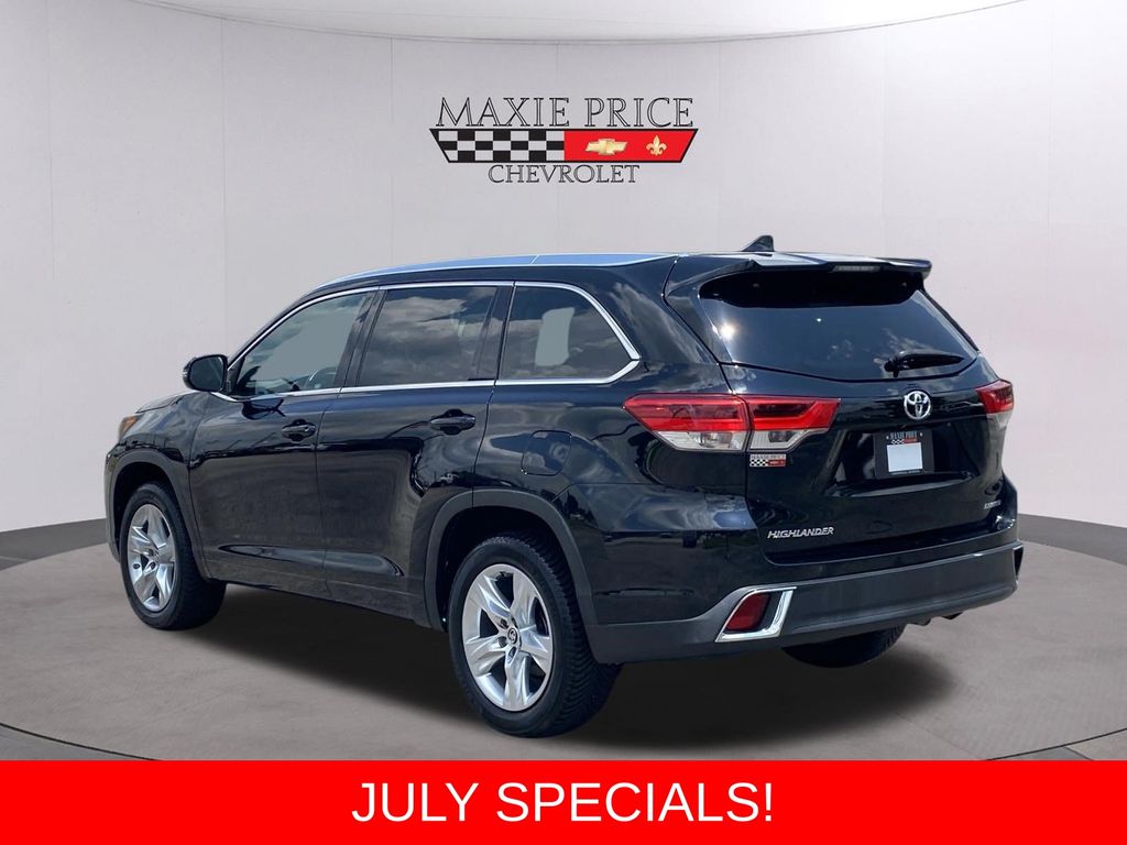 Used 2017 Toyota Highlander SUV