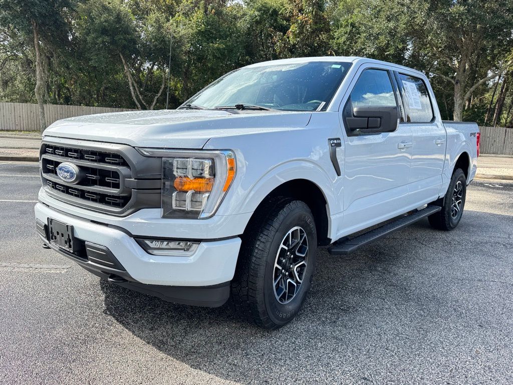 2022 Ford F-150 XLT photo 3