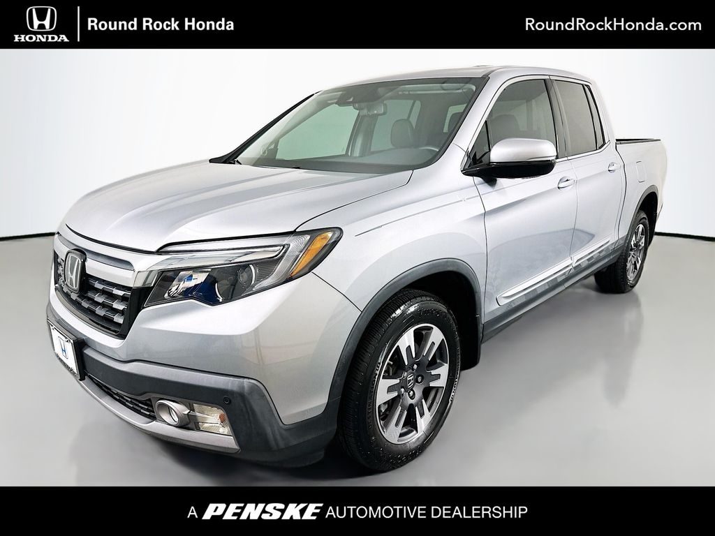 Lunar Silver Metallic 2018 Honda Ridgeline Pickup Truck All-Wheel Drive 6-Speed Automatic