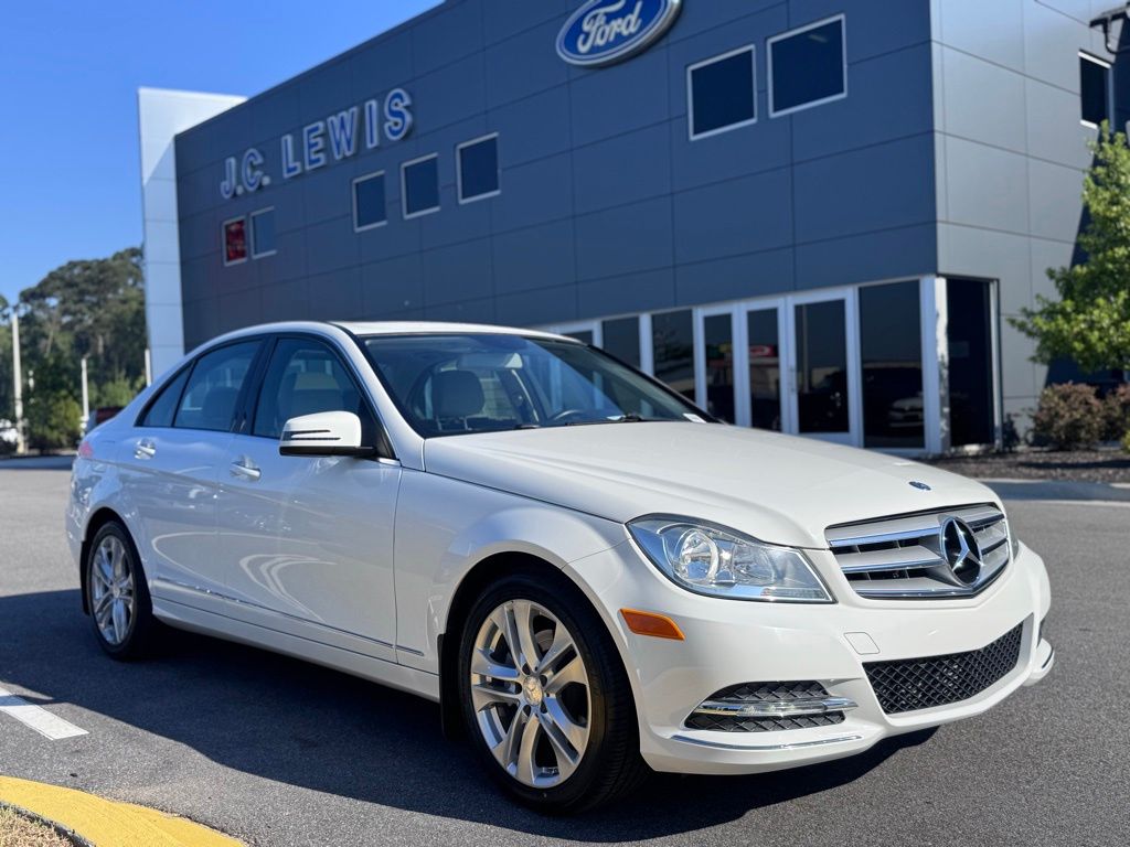 2013 Mercedes-Benz C-Class C250 Luxury