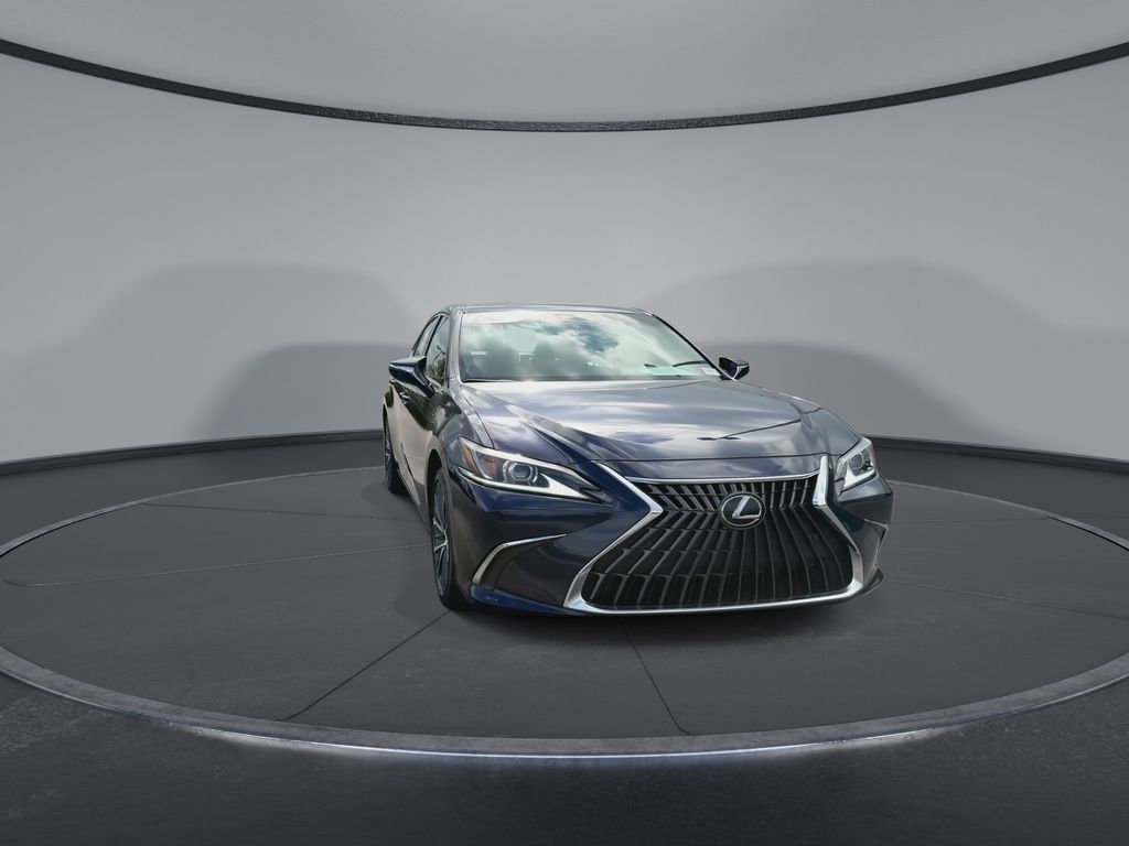 Thumbnail: 2025 Lexus ES - 3