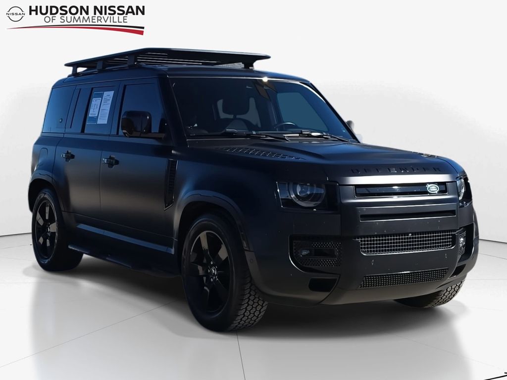 2022 Land Rover Defender 110 X-Dynamic SE AWD