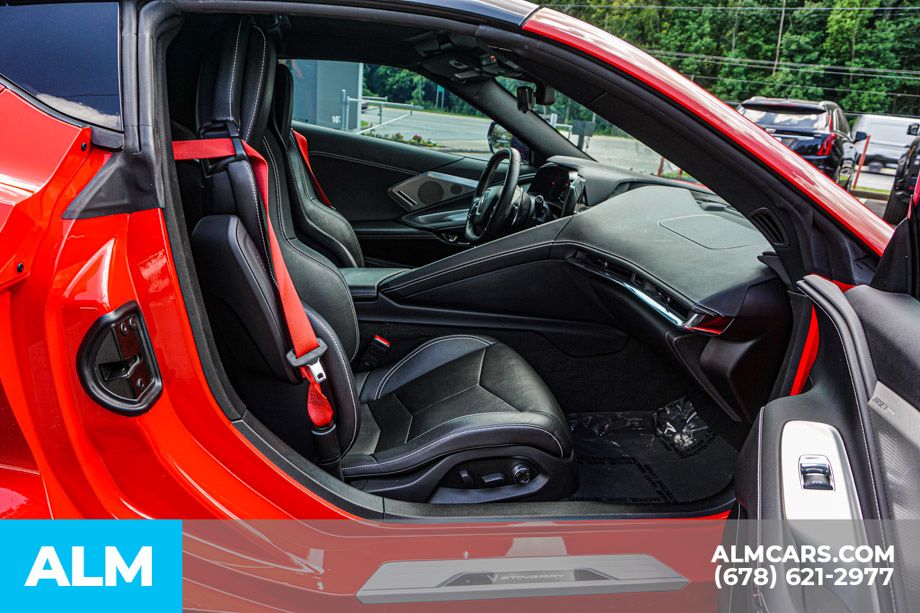 Used 2020 Red Chevrolet Stingray image 27