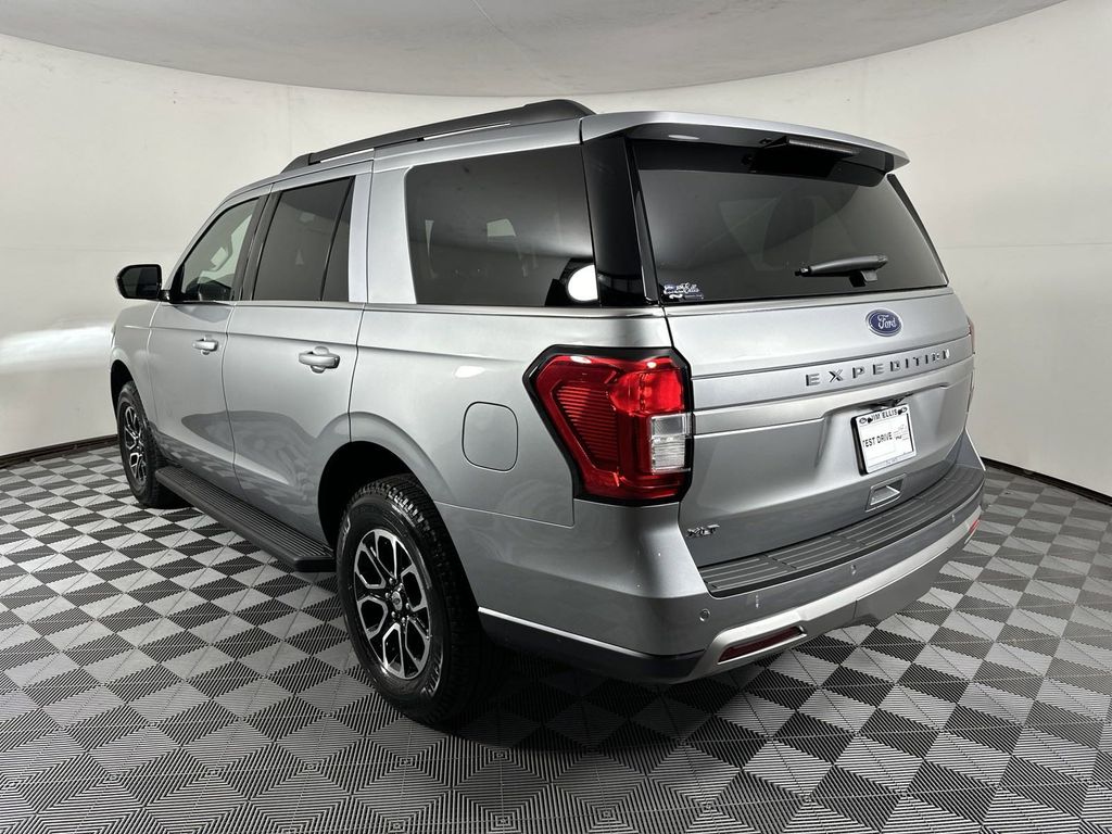 2024 Ford Expedition XLT 5