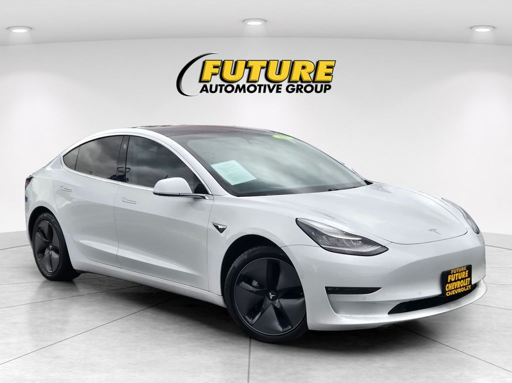 White 2018 Tesla Model 3 Long Range AWD Sedan All-Wheel Drive 1-Speed Automatic