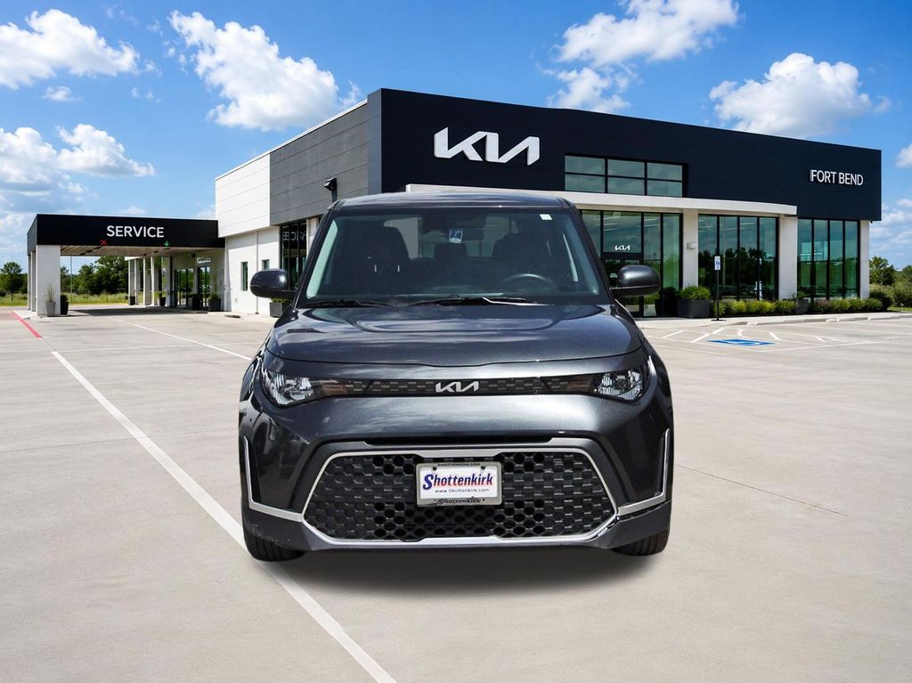 2024 Kia Soul LX Gray at Texan Dodge Chrysler Jeep Ram