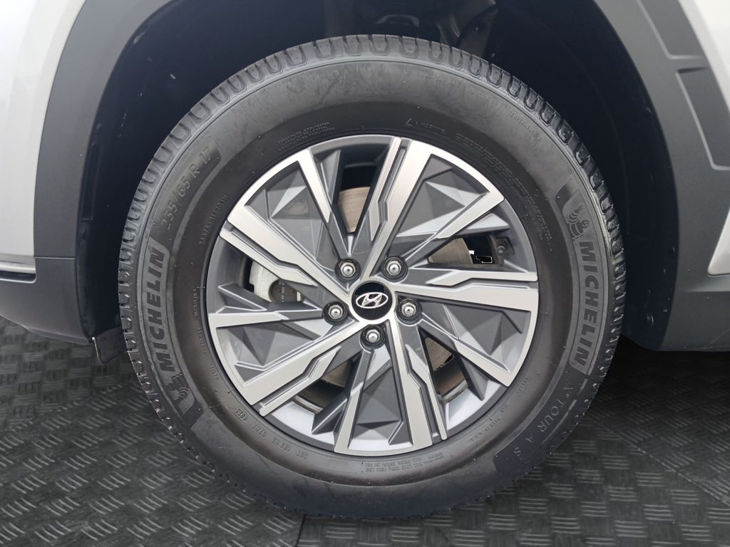 Used Car 2022 Hyundai Tucson Hybrid  Blue For Sale Under $20,000 In Austin, Texas