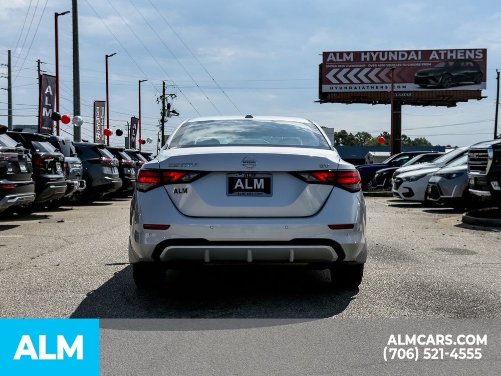 Used 2022 Silver Nissan SV image 5