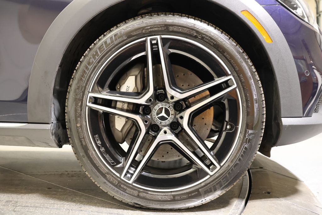 Thumbnail: 2023 Mercedes-Benz E-Class - 14