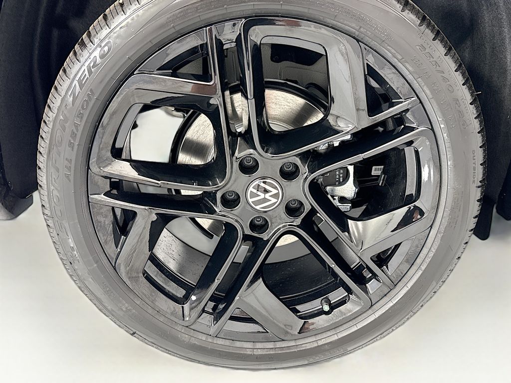 Thumbnail: 2026 Volkswagen Tiguan - 31