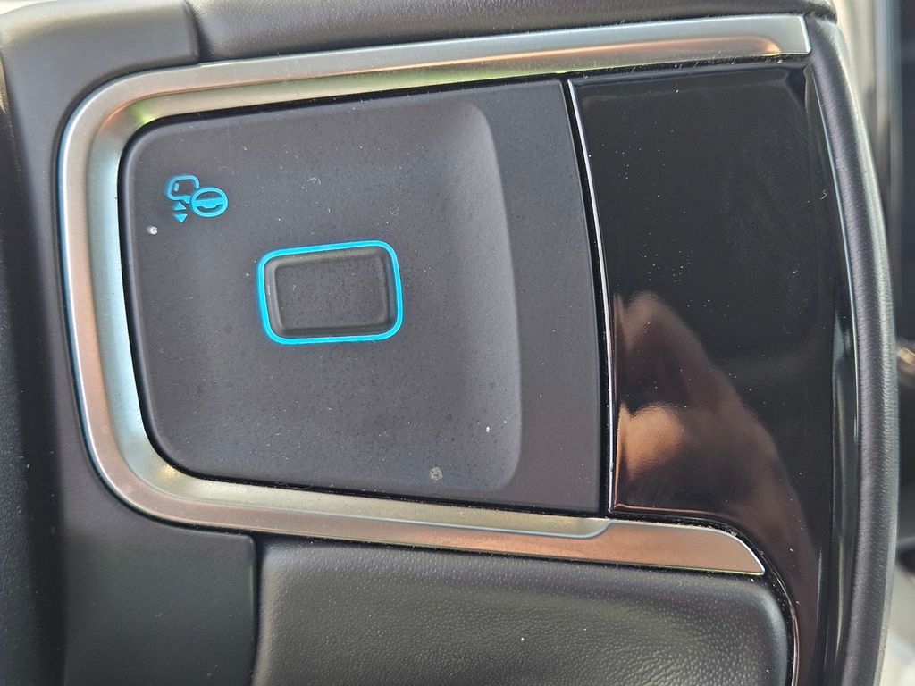 Used Car 2025 Ford Expedition  Platinum For Sale Under $80,000 In San Marcos, Texas