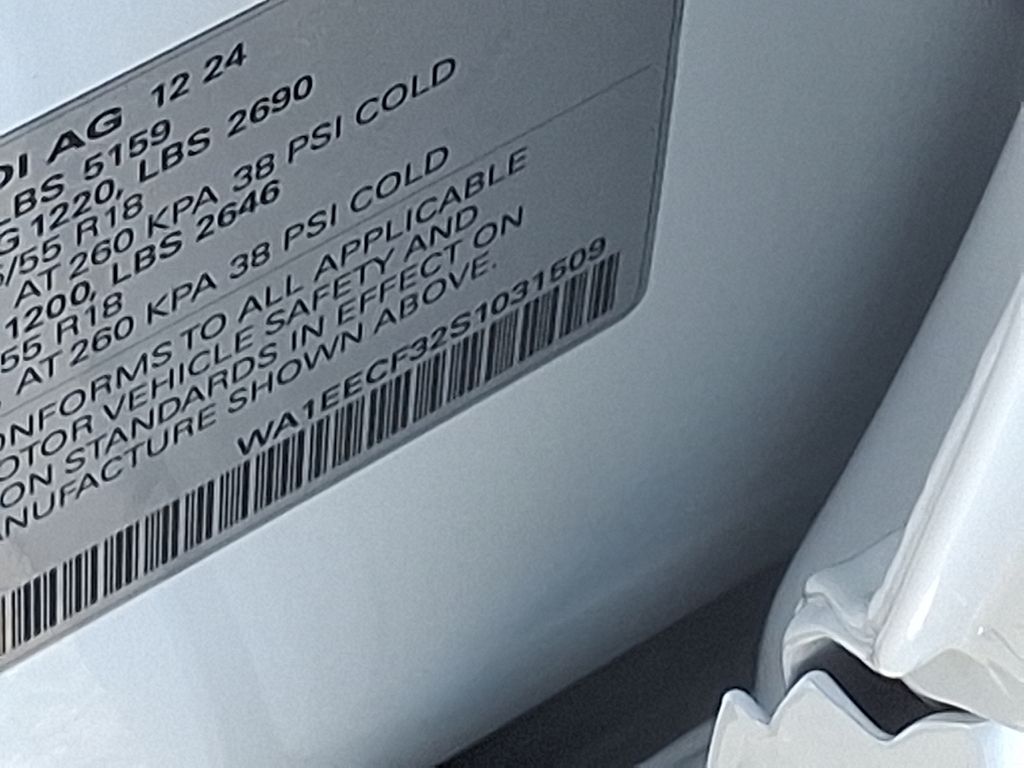2025 Audi Q3  20