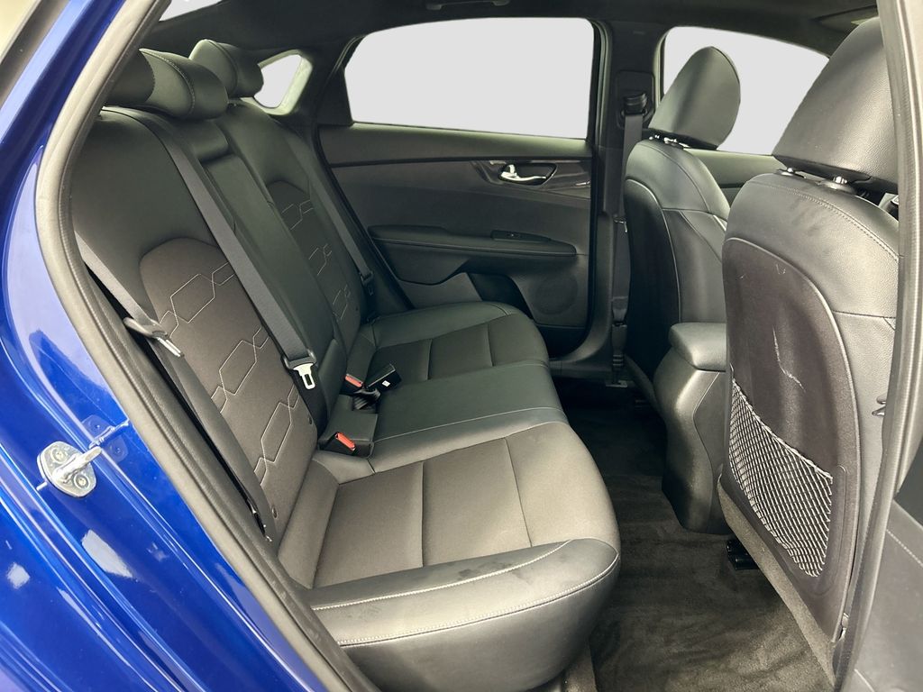 Thumbnail: 2020 Kia Forte - 20