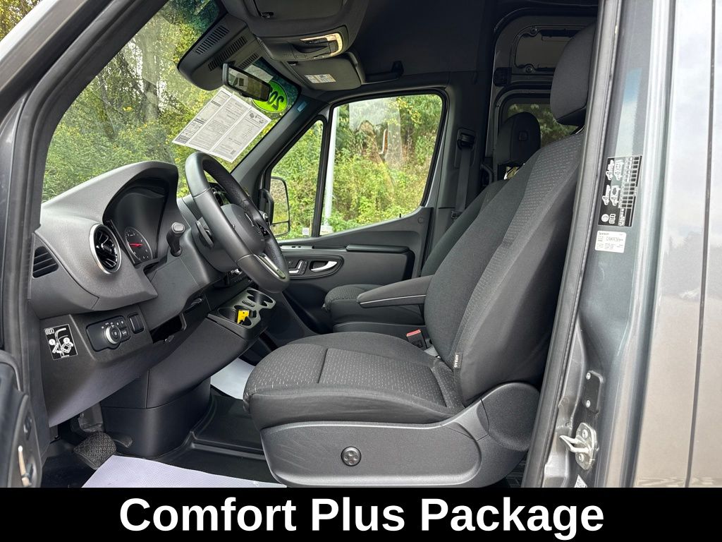 2024 Mercedes-Benz Sprinter 3500 Cargo 170 WB - 8