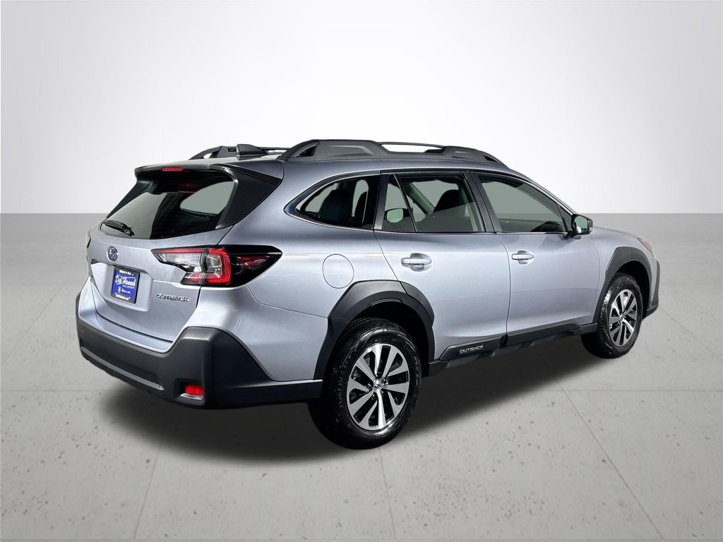 2025 Subaru Outback 2.5i