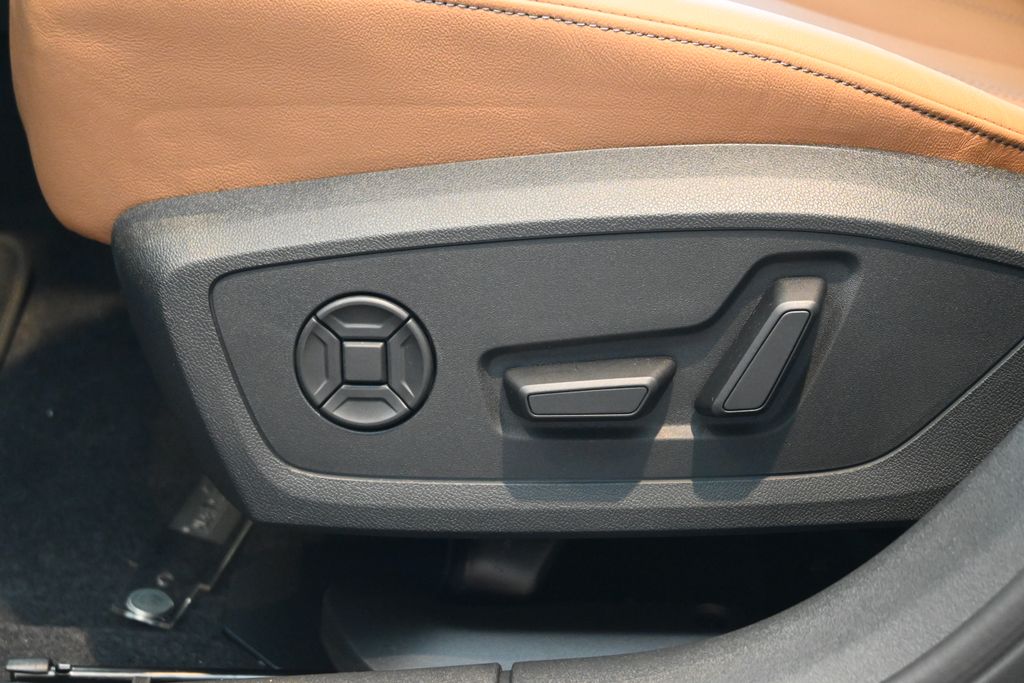 Thumbnail: 2025 Audi A5 - 24