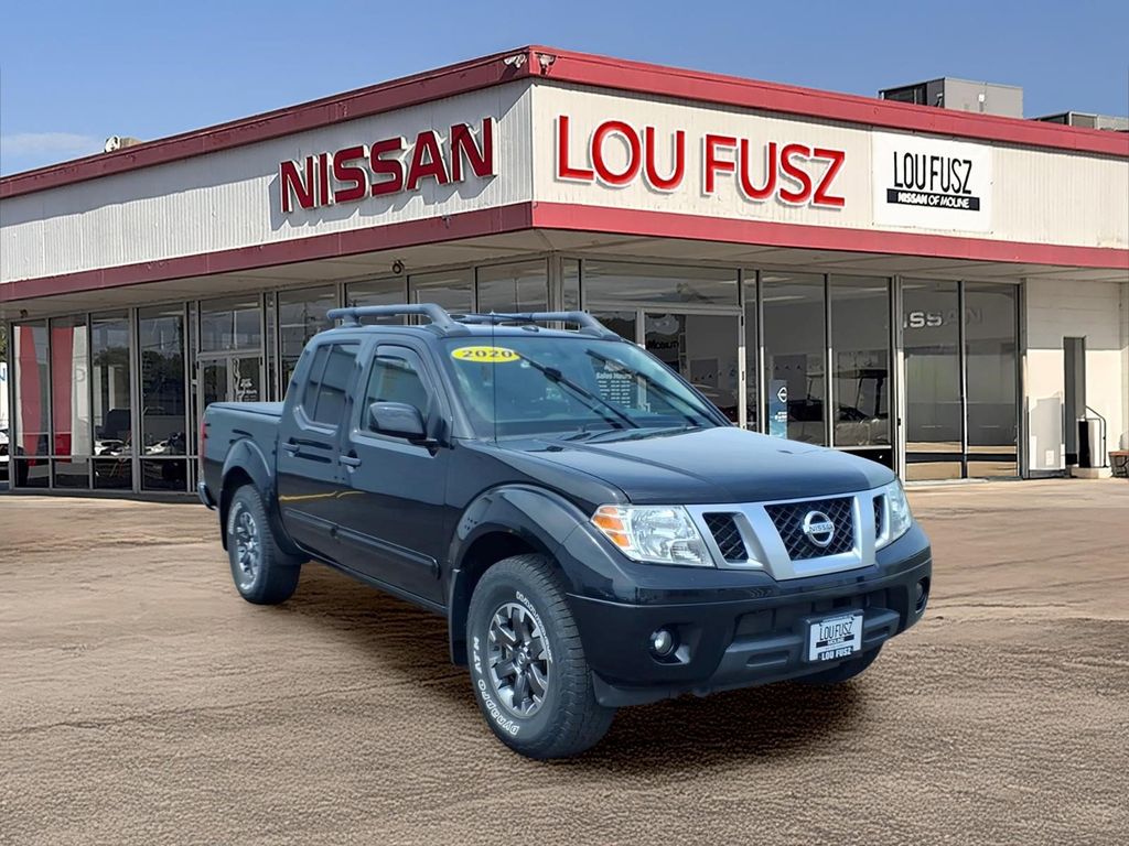 2020 Nissan Frontier PRO-4X Crew Cab 4WD