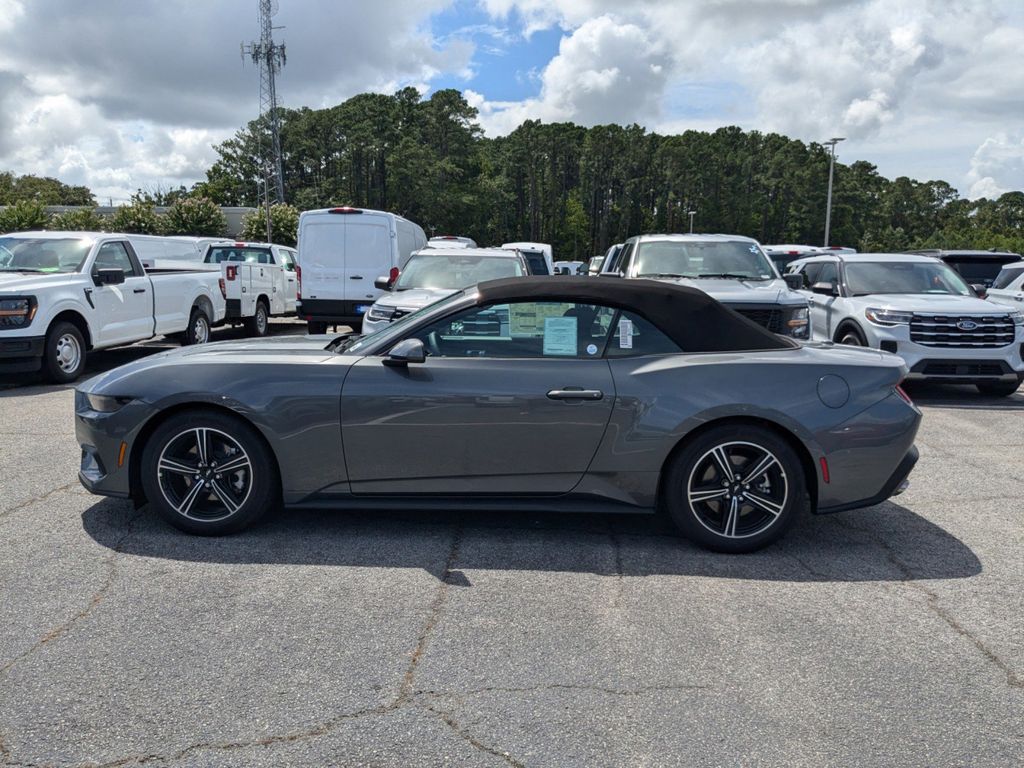 2025 Ford Mustang EcoBoost