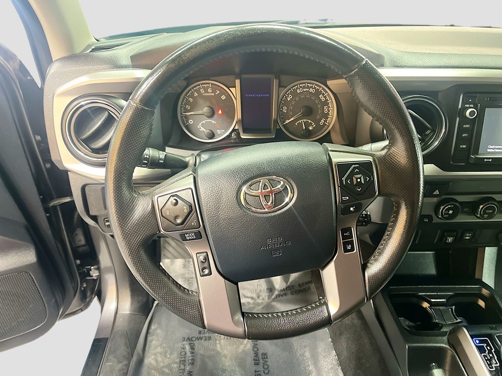 Used 2019 Gray Toyota SR5 image 11