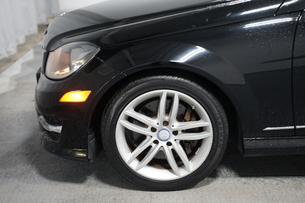 2014 Mercedes-Benz C-Class C 300 5