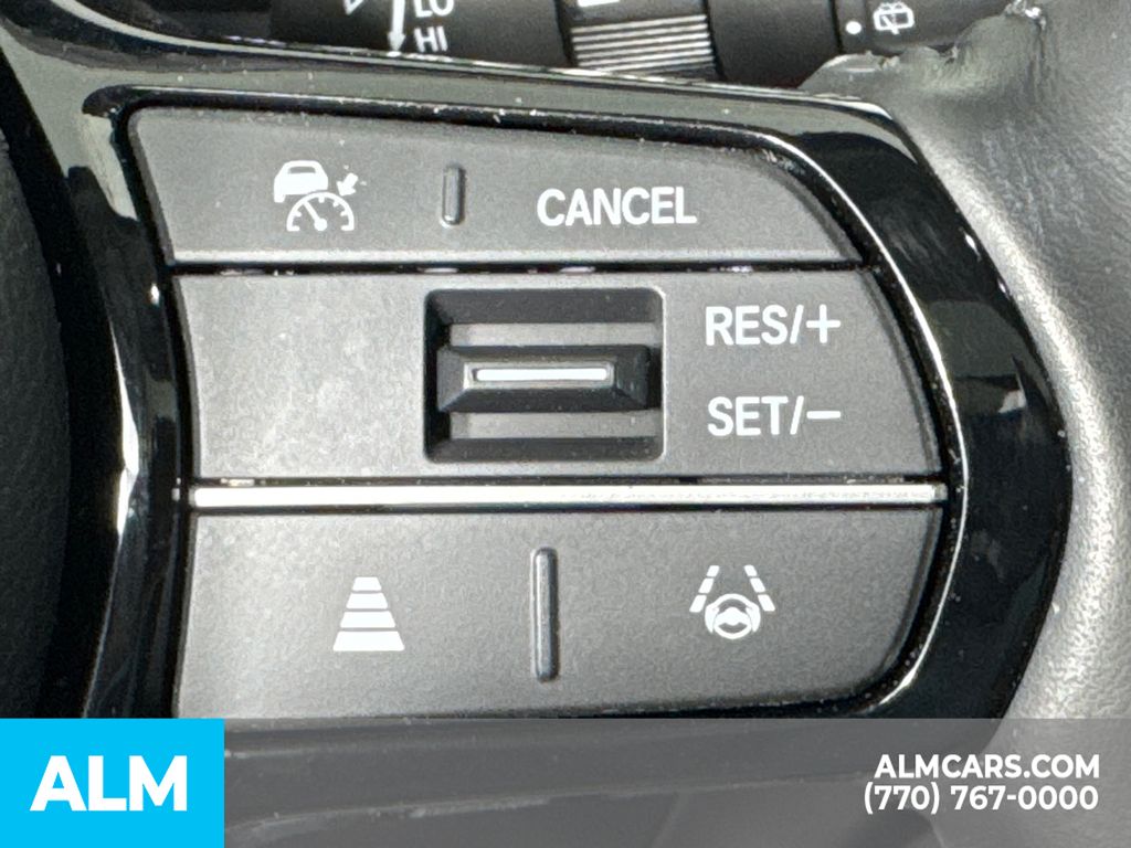 Used 2025  Honda EX-L image 28