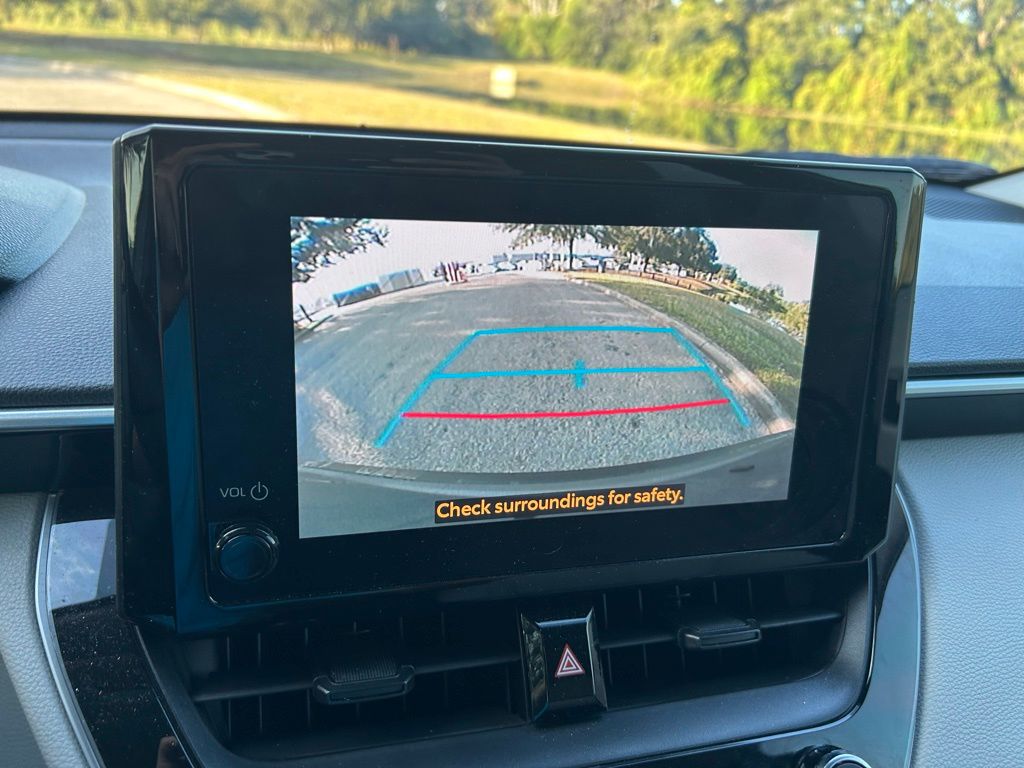 Thumbnail: 2023 Toyota Corolla Cross - 24