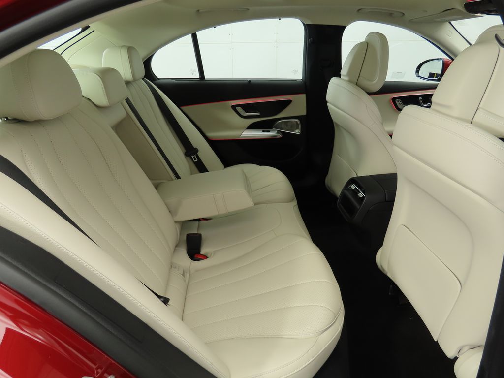 2025 Mercedes-Benz E-Class E 350 24