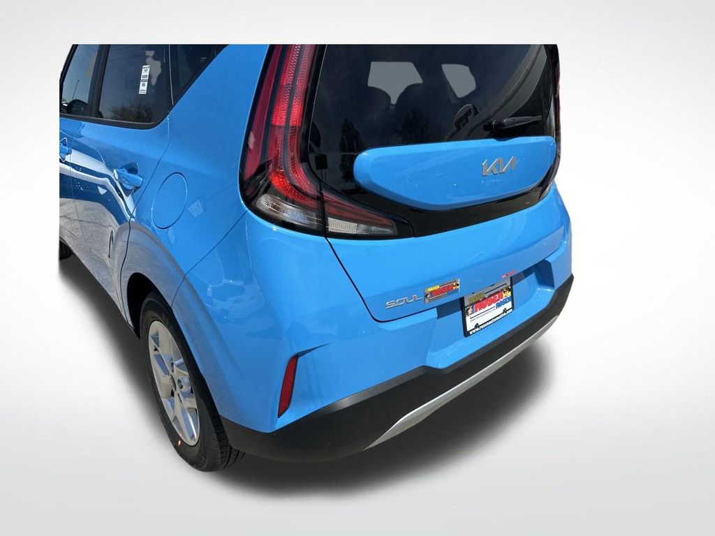 2025 Kia Soul S photo