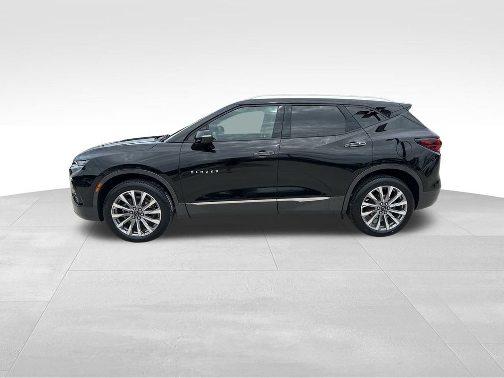 2022 Black Chevrolet Blazer Premier FWD SUV