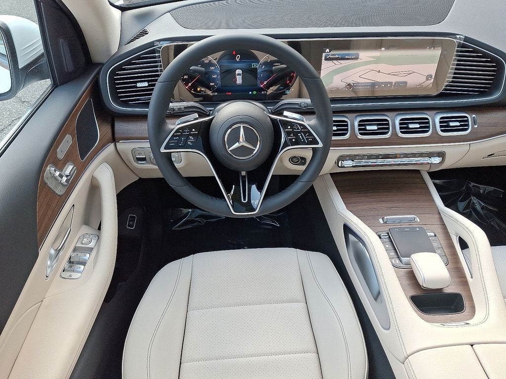 Thumbnail: 2026 Mercedes-Benz GLE - 8