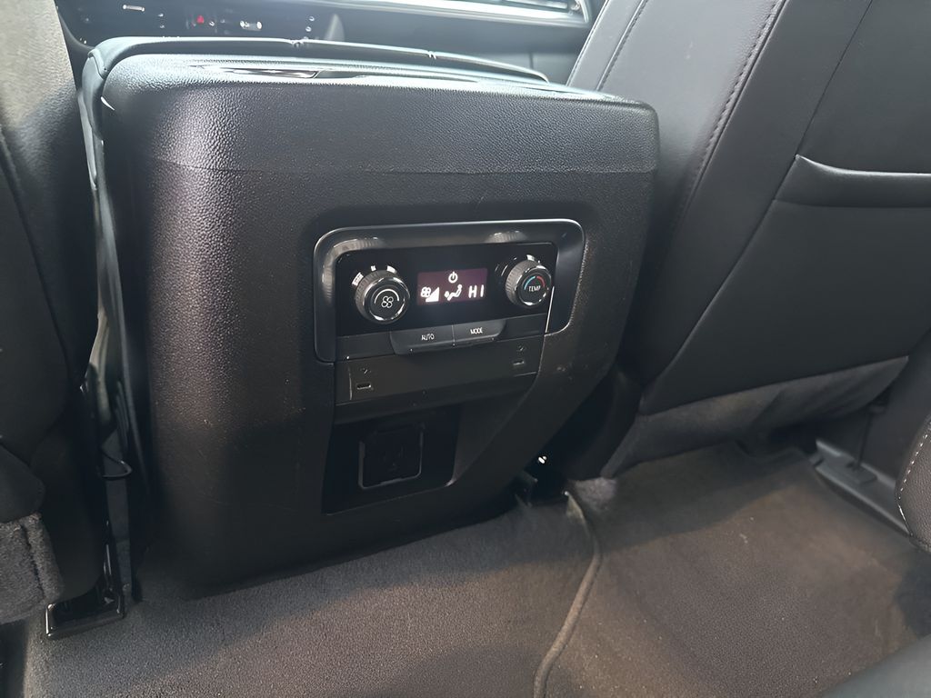 Used Car 2025 Chevrolet Tahoe  Z71 For Sale Under $70,000 In Austin, Texas