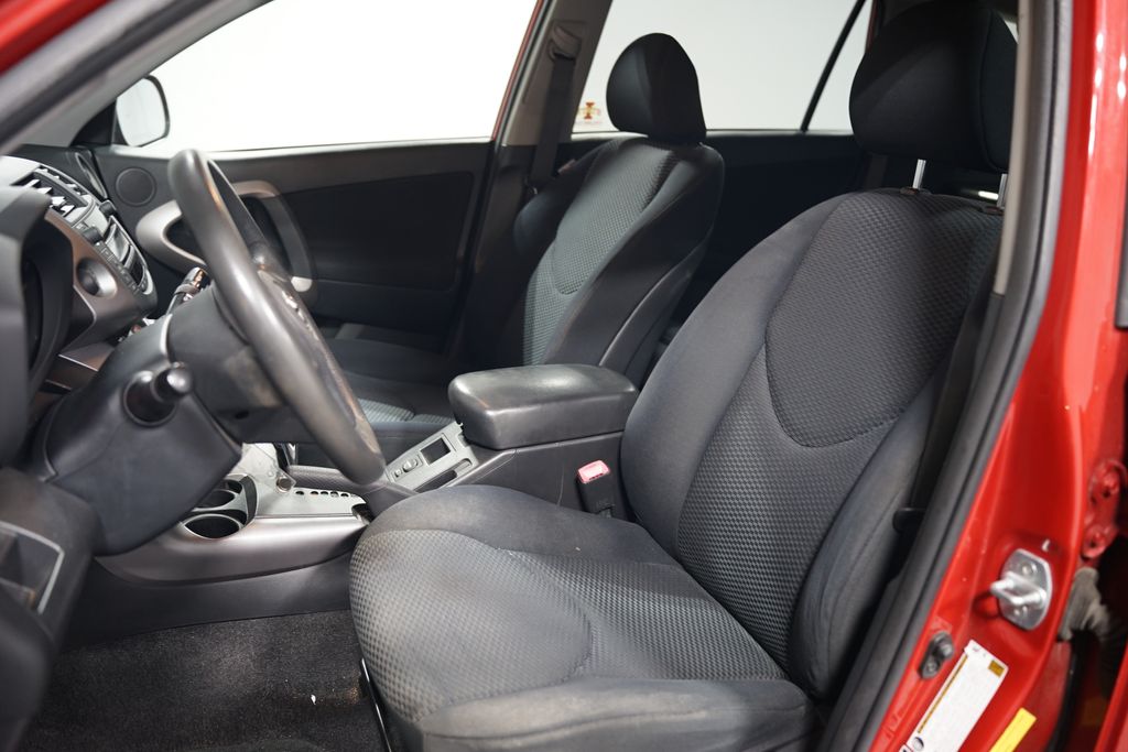 2008 Toyota RAV4 Sport 6