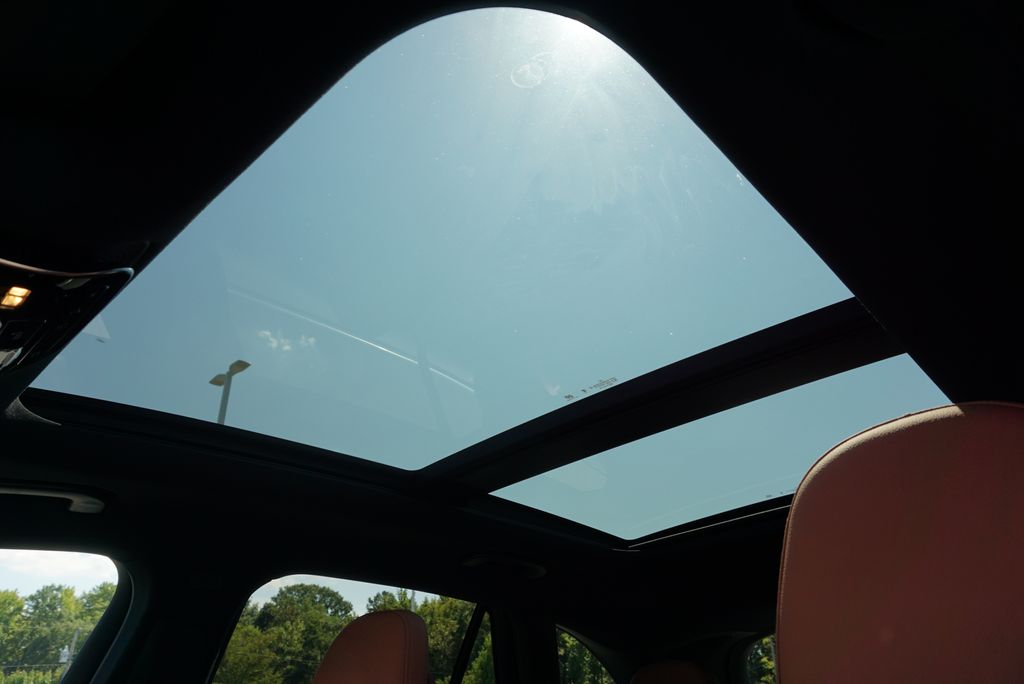 Thumbnail: 2026 Mercedes-Benz GLC - 27