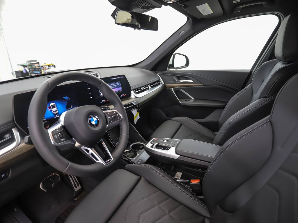 Thumbnail: 2026 BMW X1 - 11