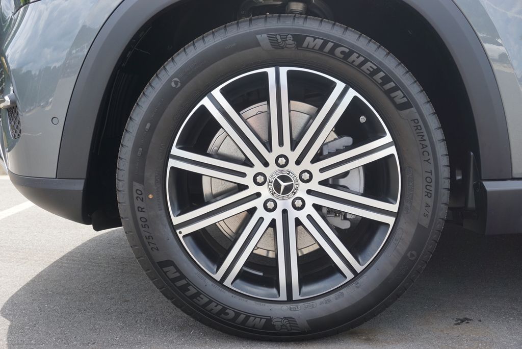 Thumbnail: 2026 Mercedes-Benz GLE - 21