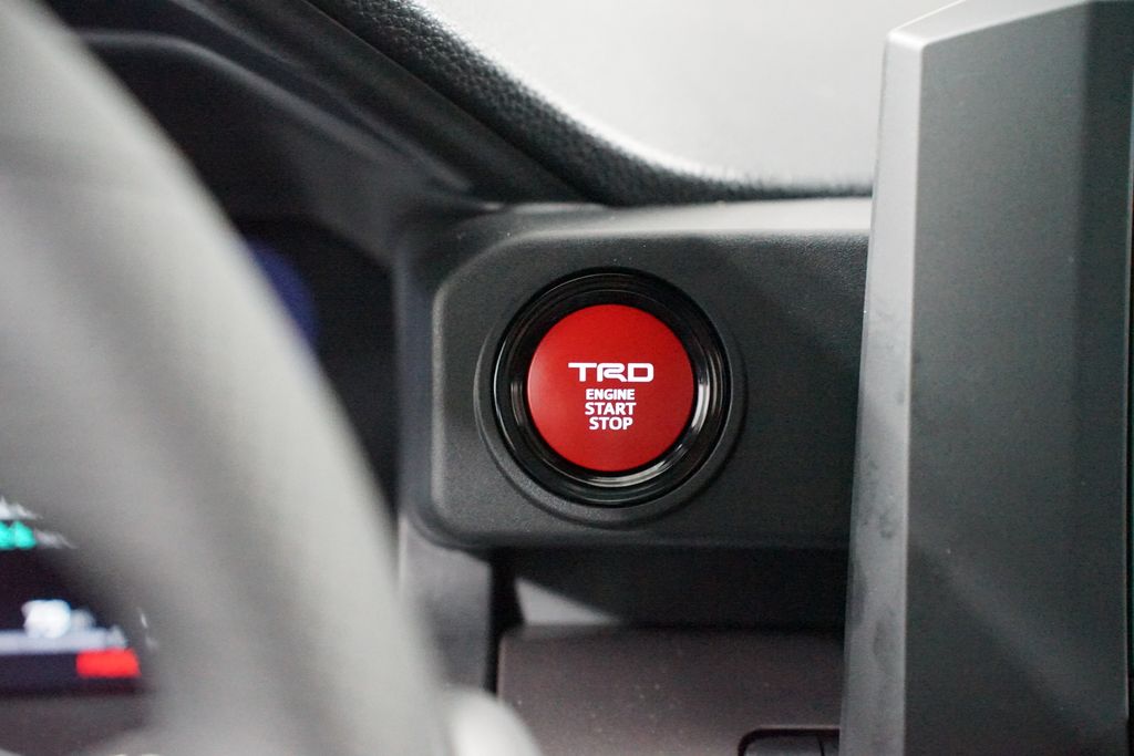 Thumbnail: 2025 Toyota Tacoma - 18
