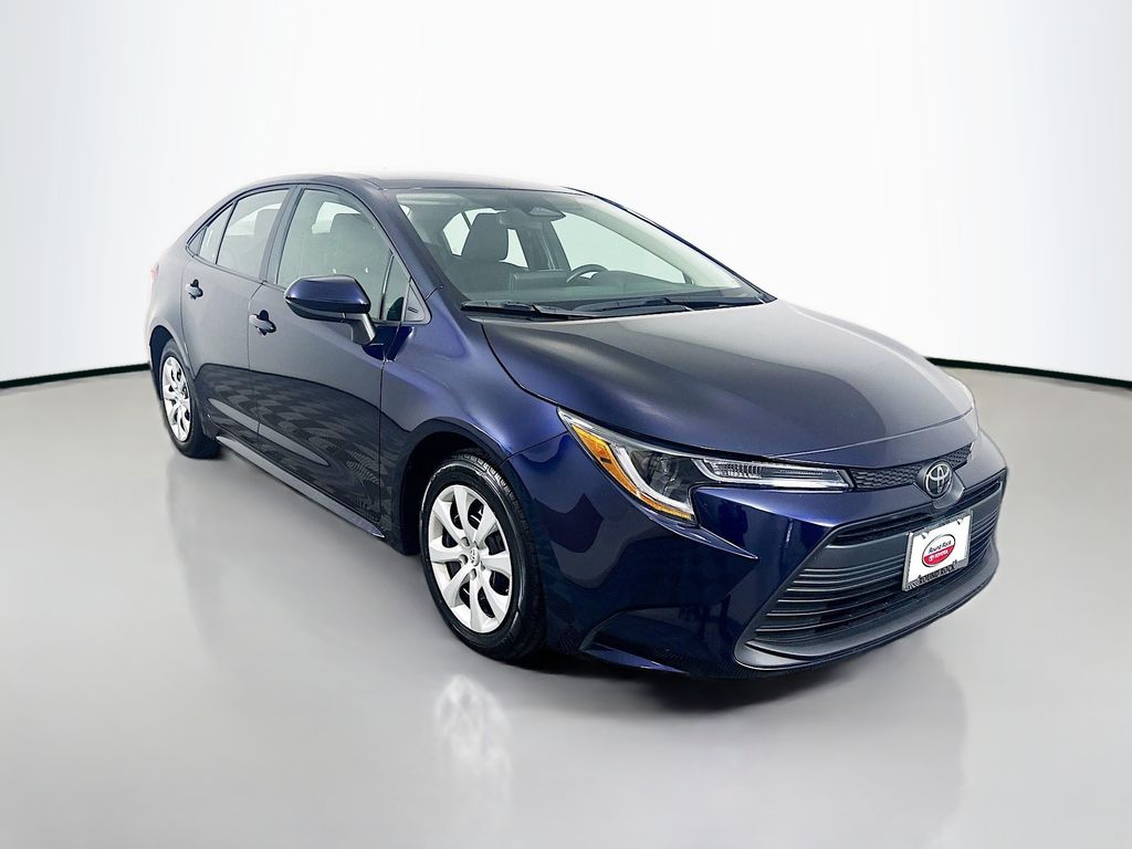 Thumbnail: 2024 Toyota Corolla - 3