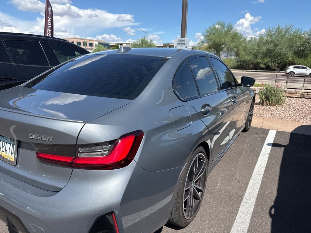 Thumbnail: 2023 BMW 3 Series - 4