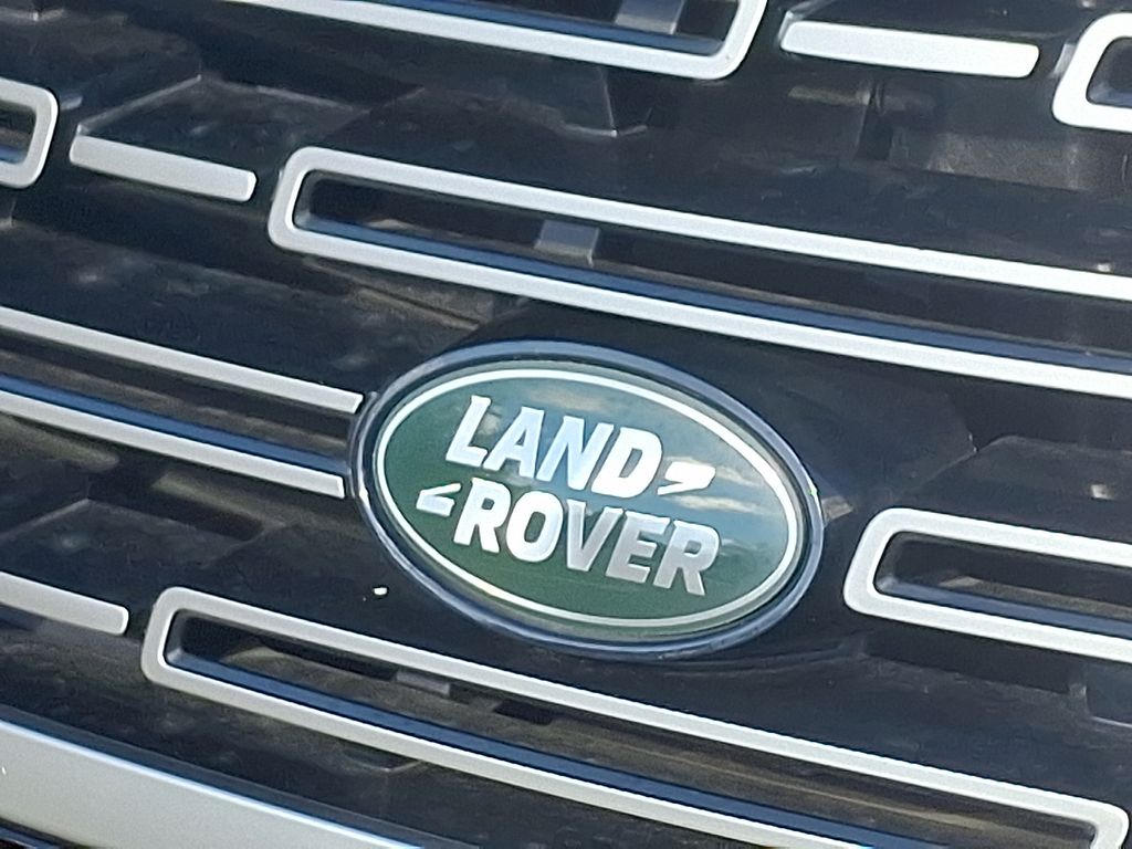 Thumbnail: 2023 Land Rover Range Rover - 30