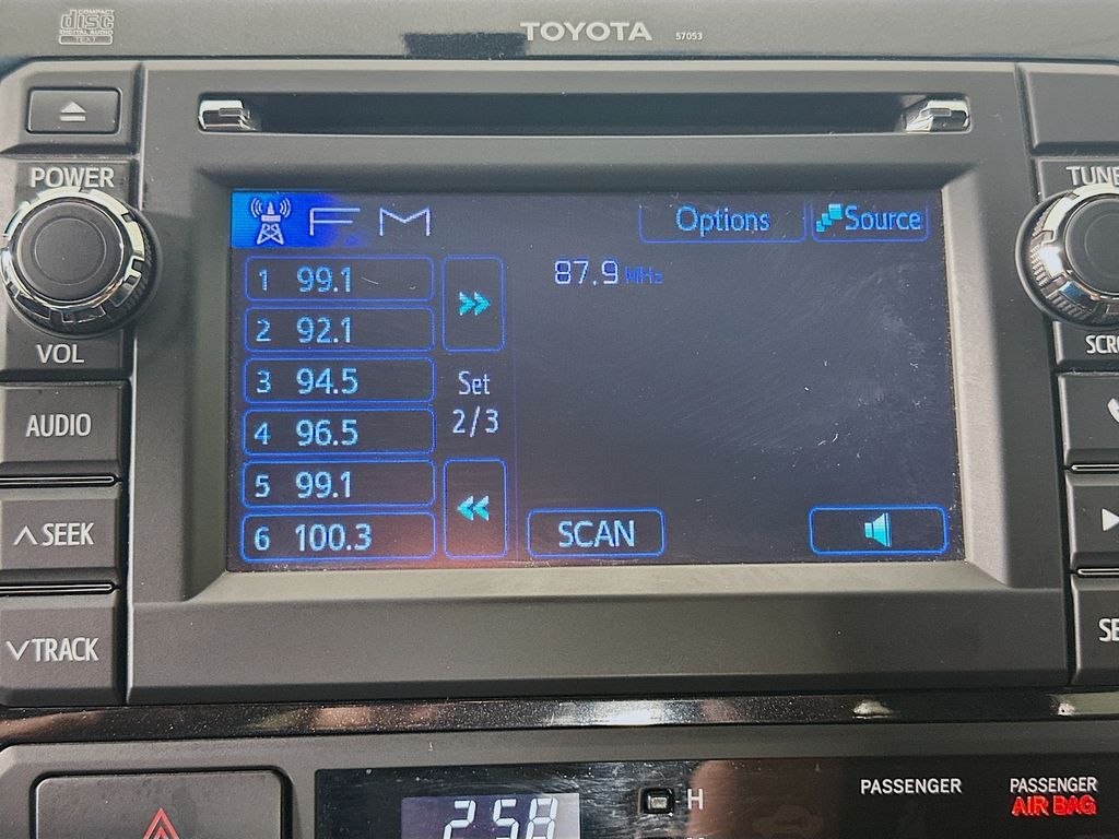 2013 Toyota Tacoma PreRunner 14