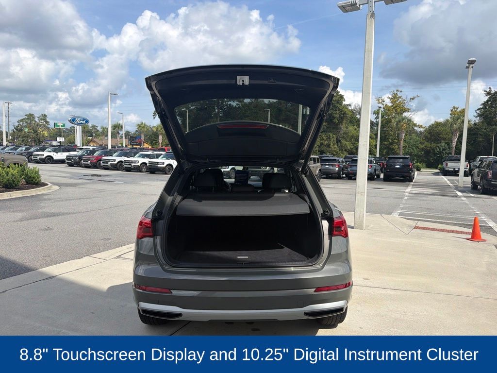 2021 Audi Q3 Premium 40 TFSI quattro Tiptronic