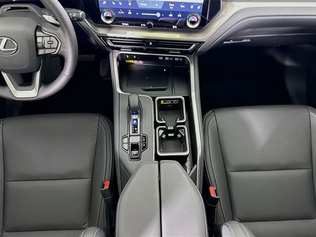 Thumbnail: 2026 Lexus TX - 17