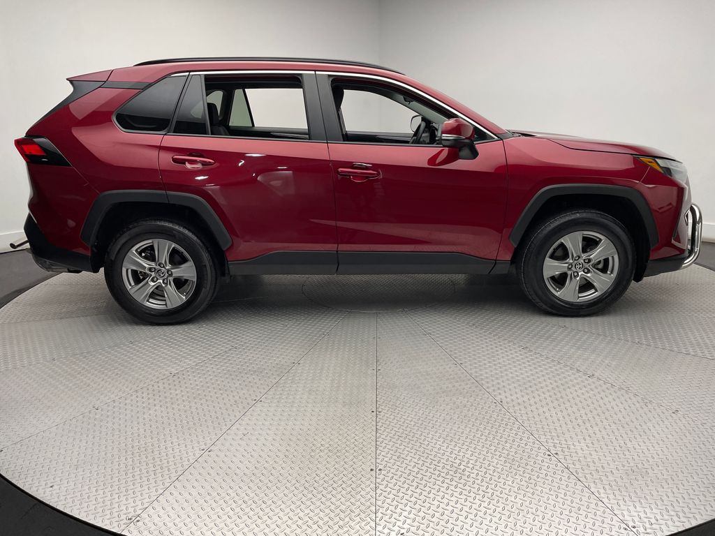 2023 Toyota RAV4 XLE 4