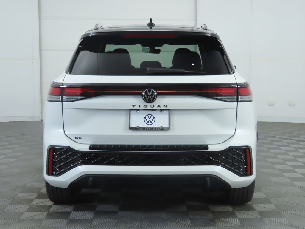 Thumbnail: 2025 Volkswagen Tiguan - 7