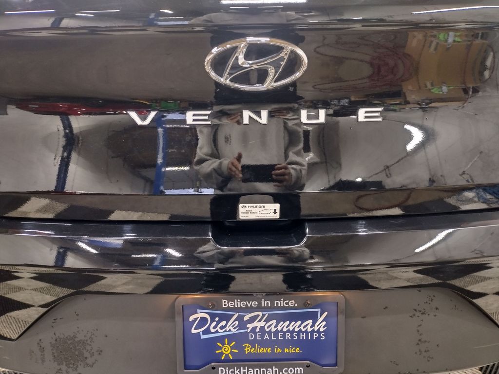 2024 Hyundai Venue SEL