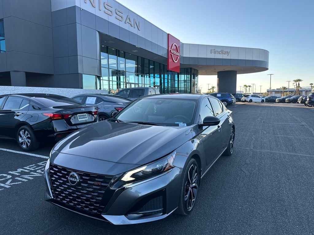 2024 Nissan Altima 2.5 SR