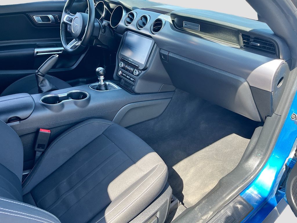 Used 2021 Blue Ford GT image 31