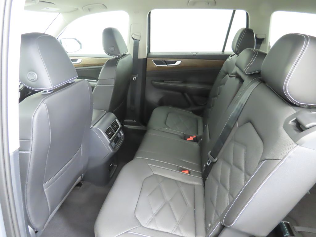 Thumbnail: 2026 Volkswagen Atlas - 21