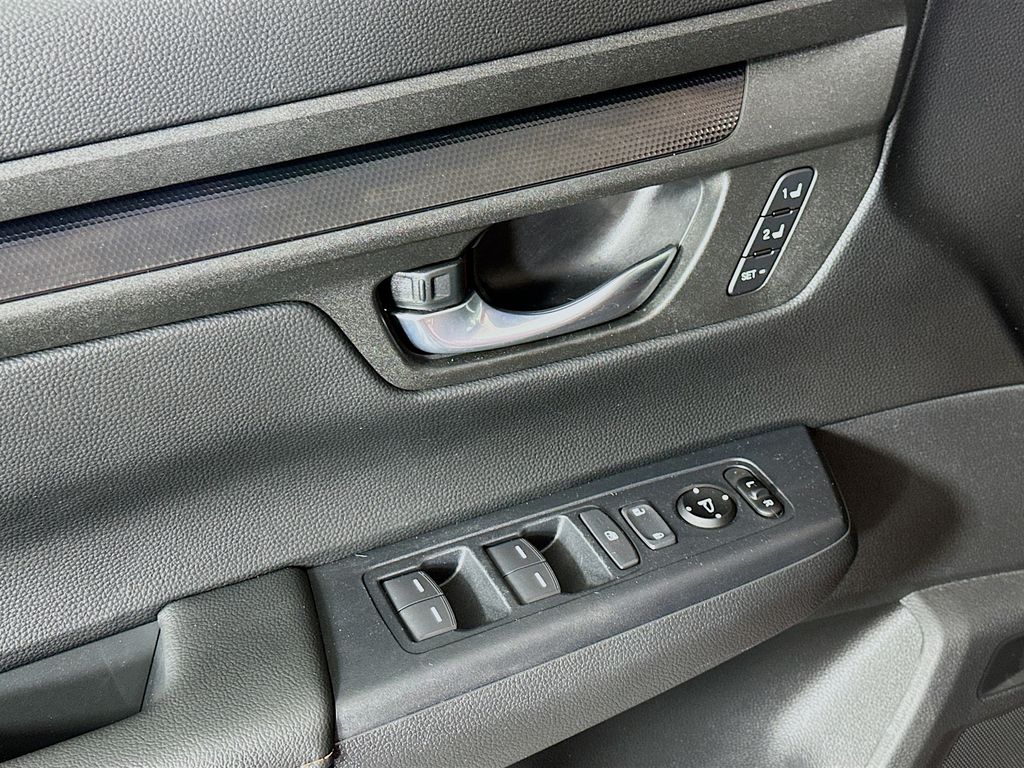 used 2024 Honda CR-V Hybrid car, priced at $32,499
